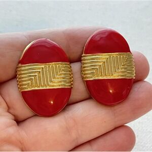 Vintage 90s Gold Plated Oval Red Enamel Geometric Pattern Pierced Earrings
